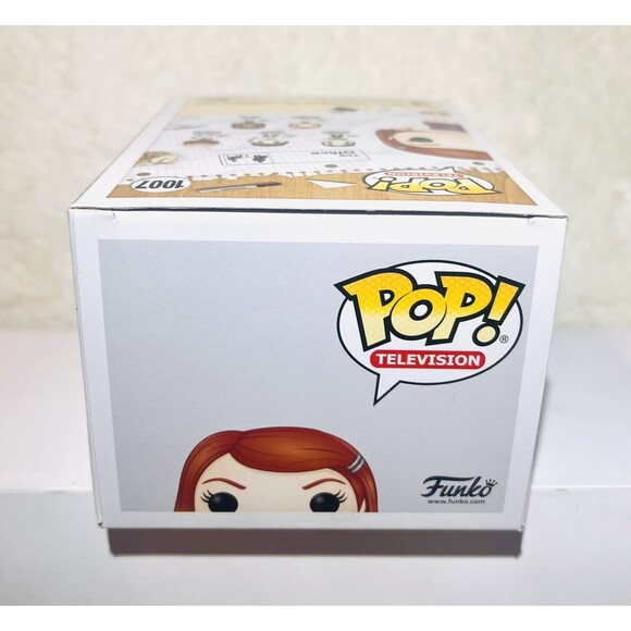 Funko POP! TV: The Office MERIDITH PALMER Figure #1007 w/ Protector - Picture 6 of 7